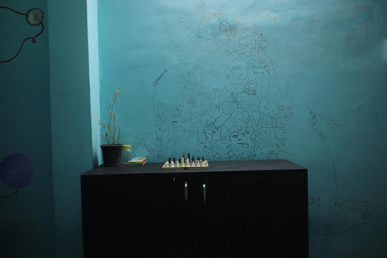 Good Vibes Hostel Varanasi Luaran gambar