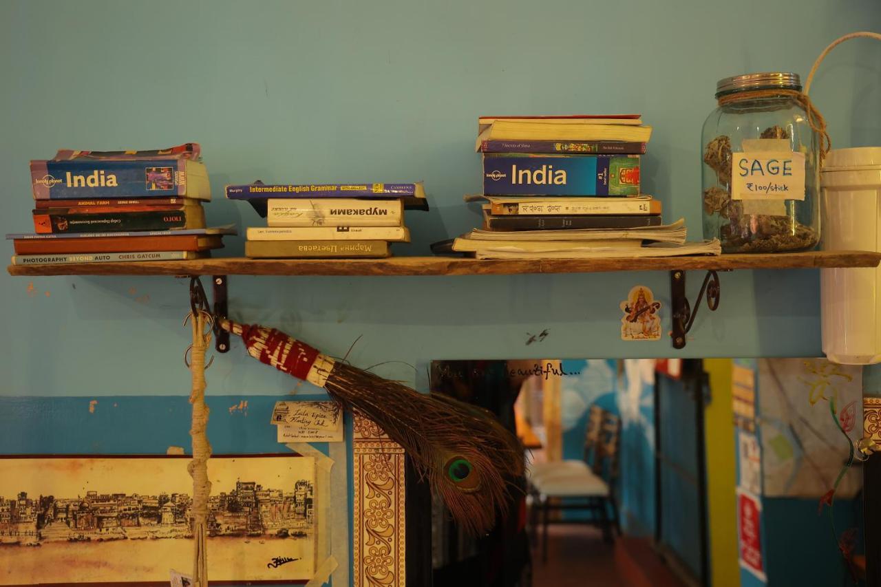 Good Vibes Hostel Varanasi Luaran gambar