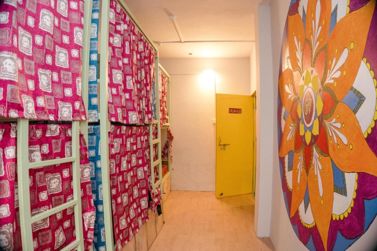 Good Vibes Hostel Varanasi Luaran gambar